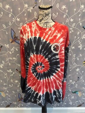 Simply Southern Don’t Stop Believin’ Long Sleeve Tie-Dye Tee -Christmas Adult XL